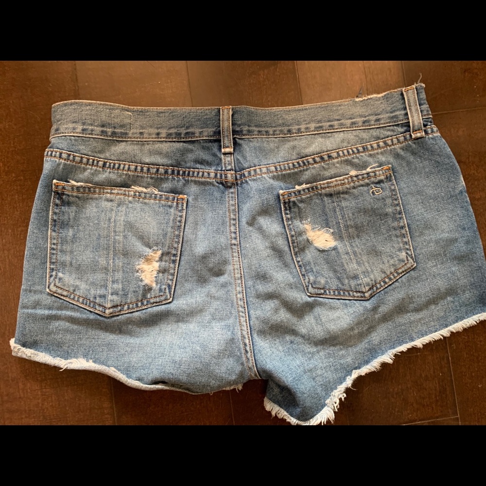 Shorts - Picture 2 of 2